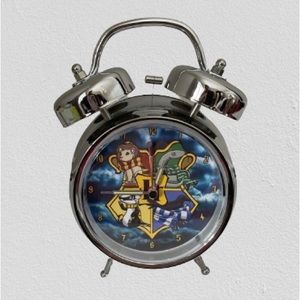 NWT Hogswarts houses retro alarm clock, battery operated